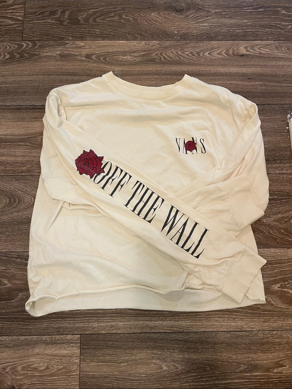 Vans Cream Long-Sleeve Graphic tee with Red Rose. Kyle Walker style
